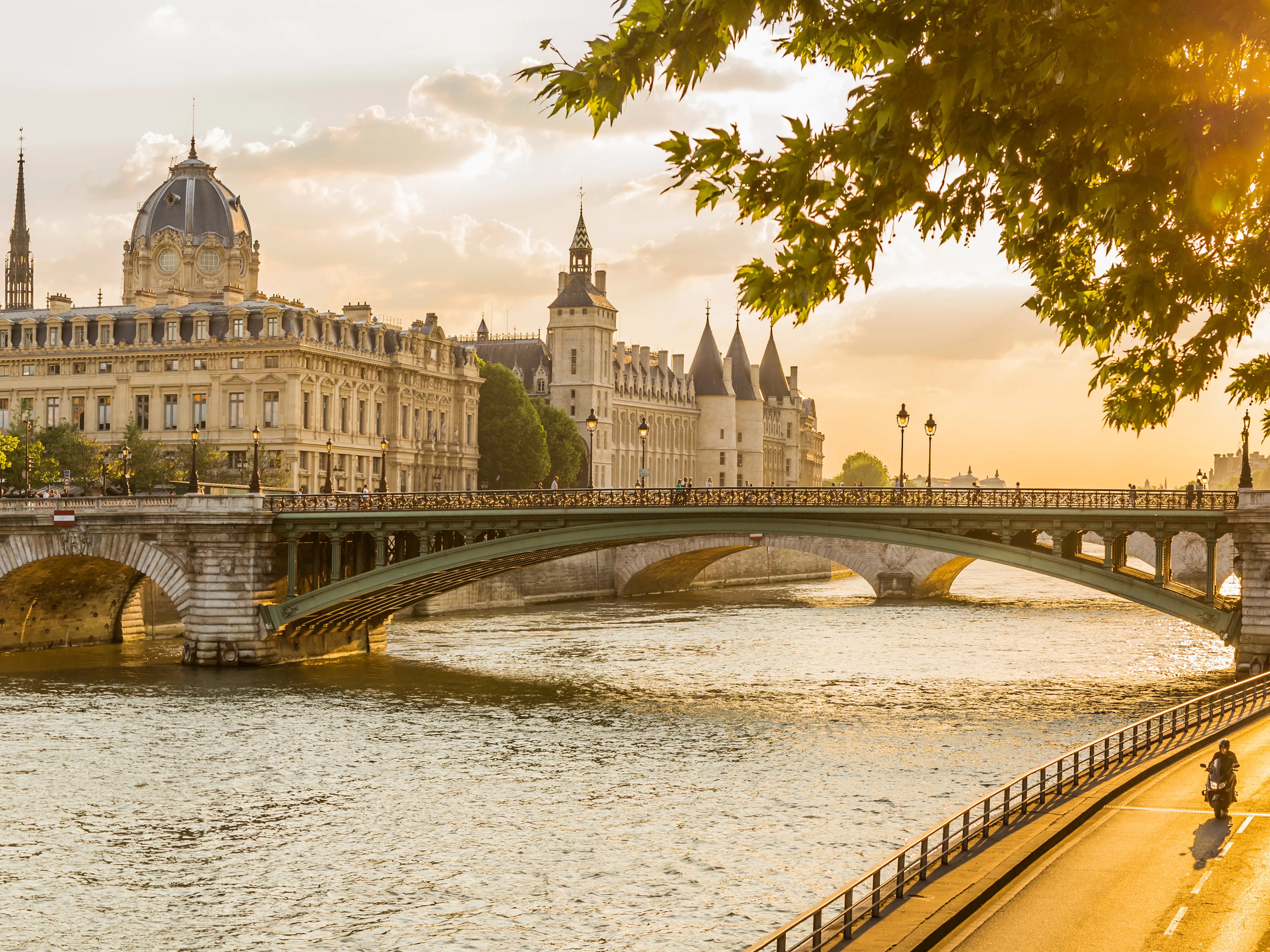 I Can't Wait To Travel | 6/2027 Paris & Normandy