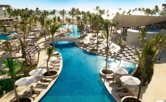 I Can't Wait To Travel | Group Trips